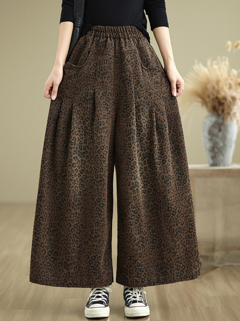 Women's Modern and Functional Brown Wide Leg Pocket Style Bottom