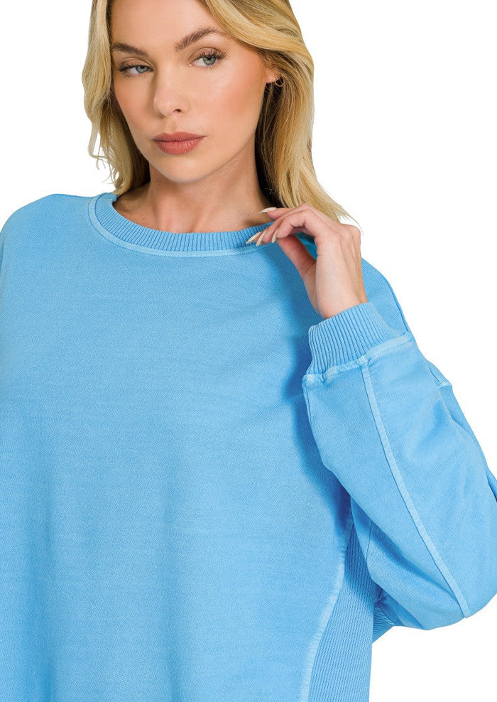 Lightweight cotton sweatshirt in light blue, crew neck, ribbed cuffs and hem