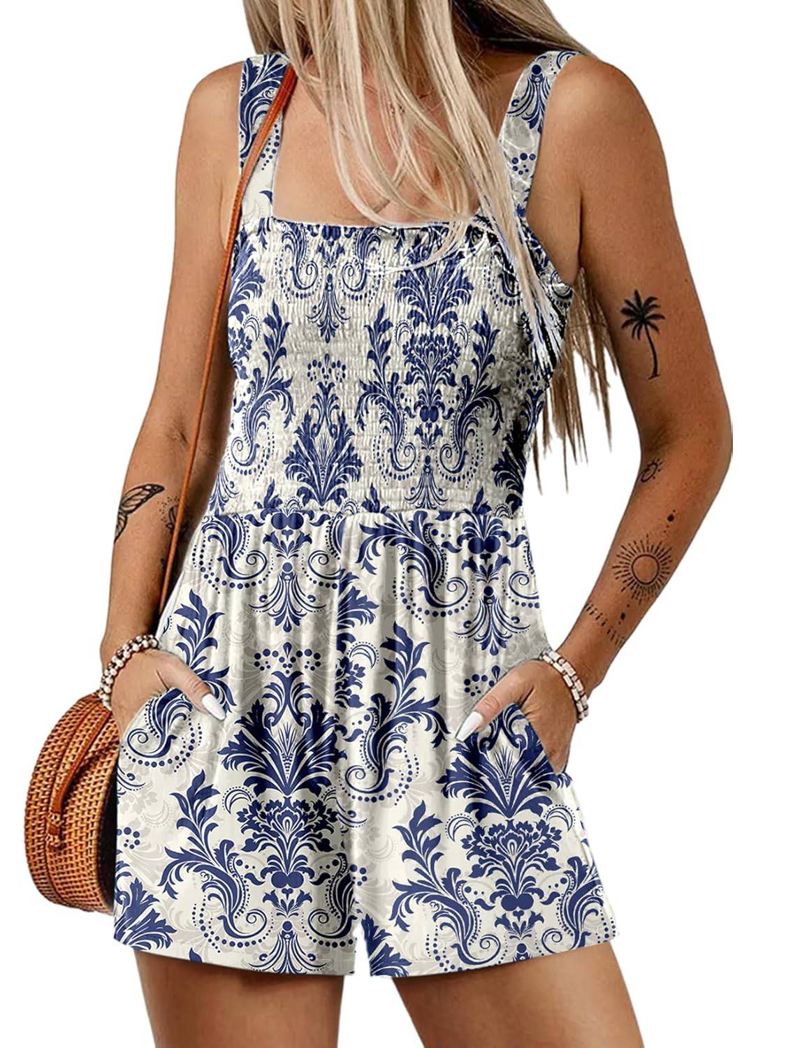 ‚è∞Hot Sale 49% OFFüíÉWomen's Summer Square Neck Sleeveless Loose Casual Short Smocked Romper