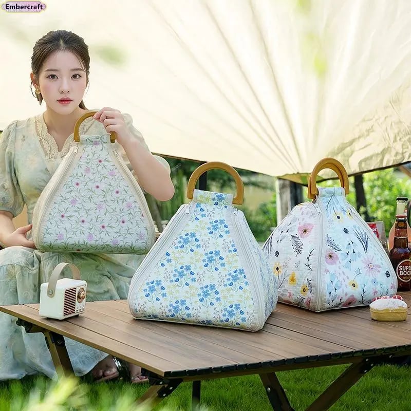 üåø Foldable Waterproof Picnic Blanket with Carry Handle ‚Äì Thick Padded Outdoor Mat for Beach, Camping & Travel