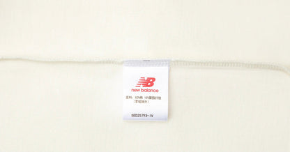 Short-sleeve T-shirt interior size label, New Balance, white