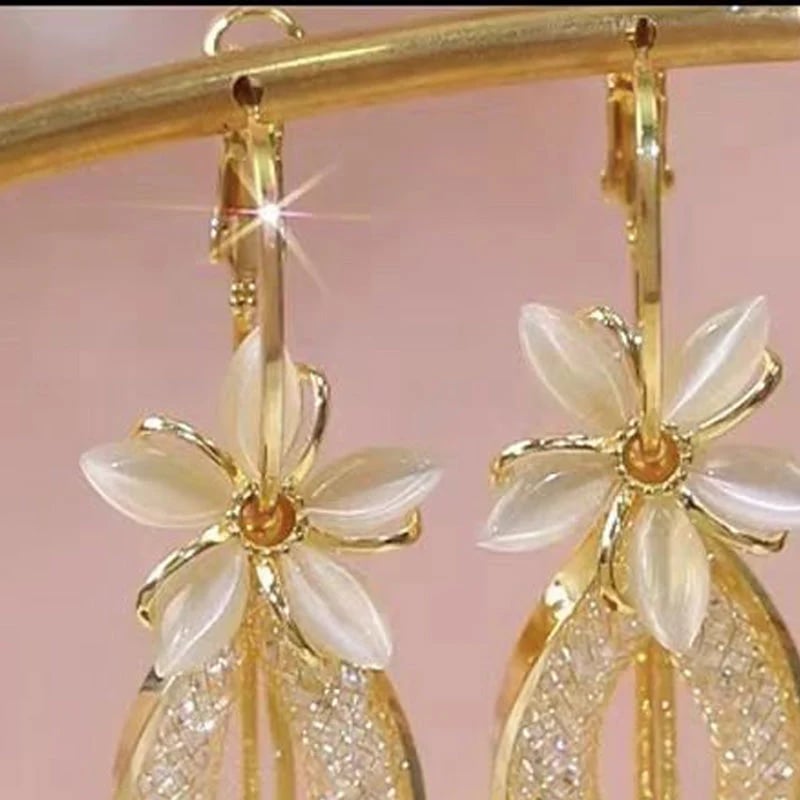 ‚ú®üå∏Elegant Flower Tassel Dangle Earrings