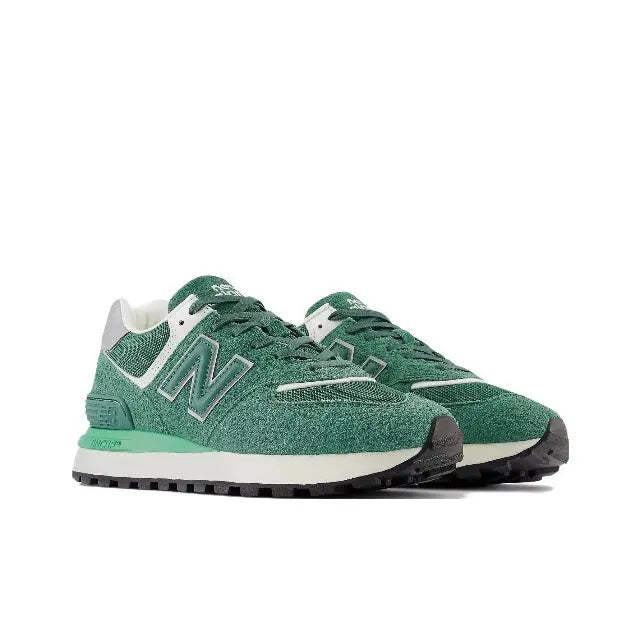 574 low-top sneaker, green upper with white N logo and lace overlay