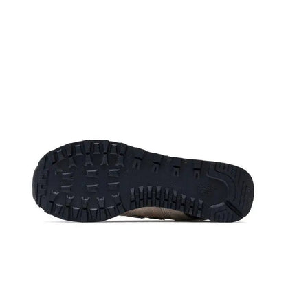New Balance 574 sneakers outsole with dark rubber tread