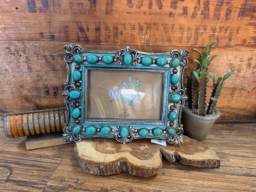 Turquoise and silver scrolled 4x6 picture frame with decorative bead accents
