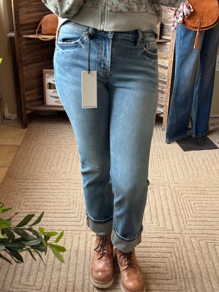 Stonewashed straight-crop jeans with cuffed hems and front patch pocket detail