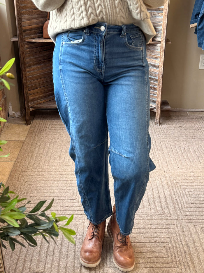Zenana women's cropped barrel jeans, medium-blue wash with whiskering and tapered ankle hem
