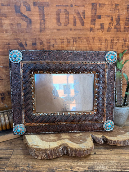 Faux leather 4x6 frame with turquoise concho corners and embossed trim