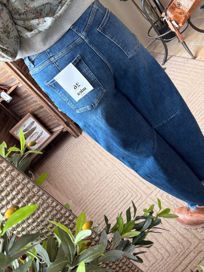 Mica barrel jeans in dark blue wash, back pocket label view and seam details