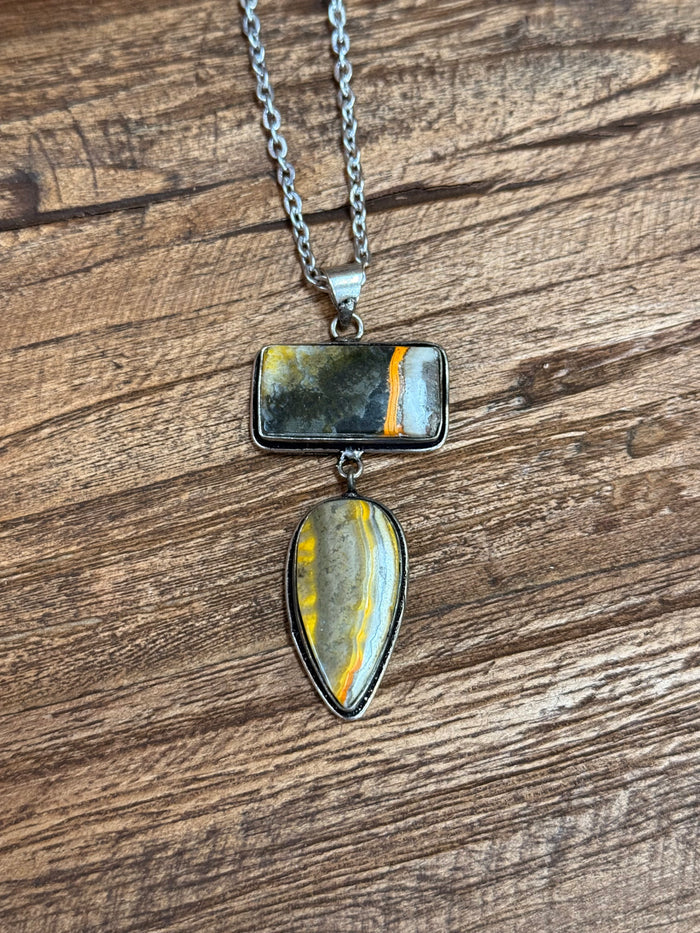 Silver-plated lariat necklace with bee jasper rectangular bar and teardrop pendant