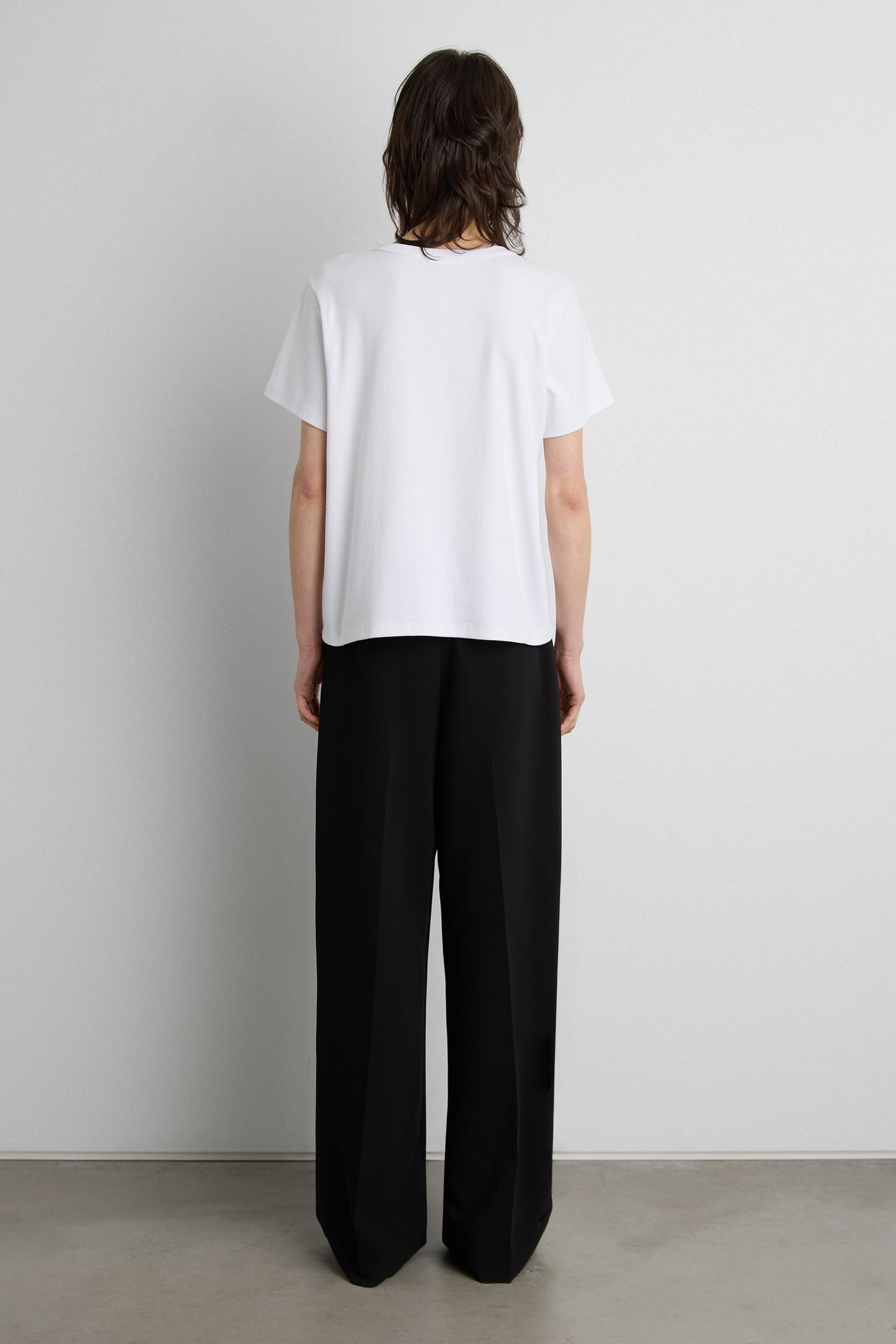 MIDWEIGHT COTTON CREWNECK T-SHIRT