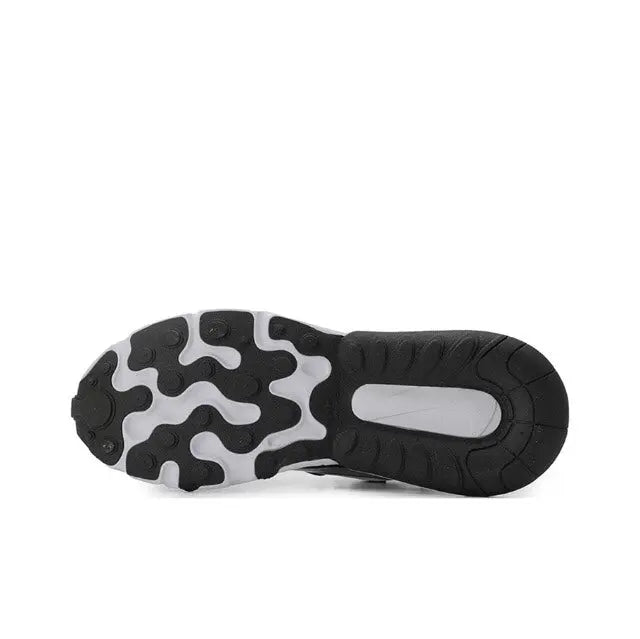 Low-top sneakers outsole with textured tread and black heel