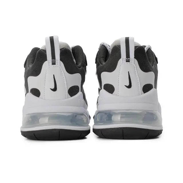 Low-top sneakers heel view in white and black with air-cushion unit