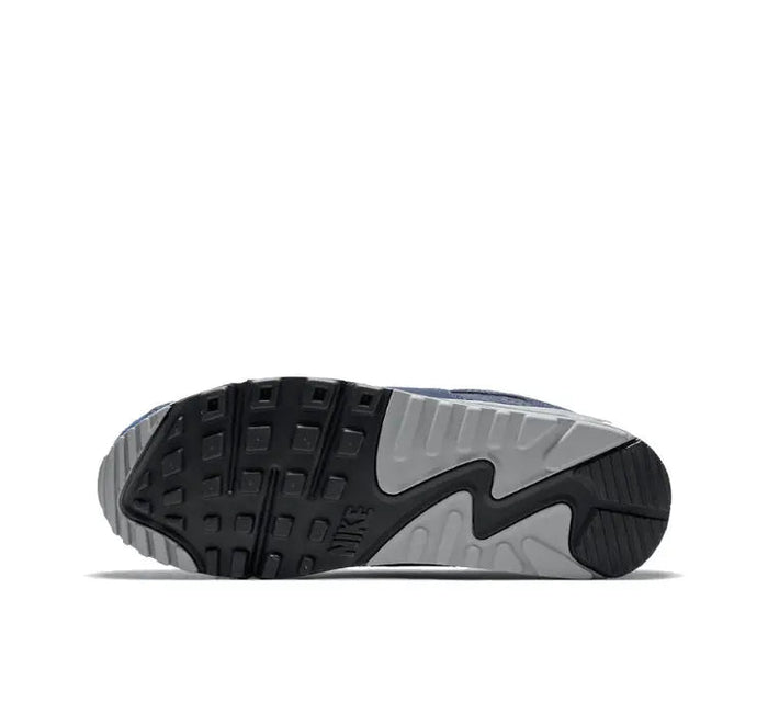 Low-top sneakers outsole with black traction pattern and light gray midsole