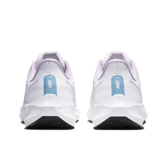 Nike Air Zoom Pegasus 39 sneakers, white with lilac heel and blue logo panel
