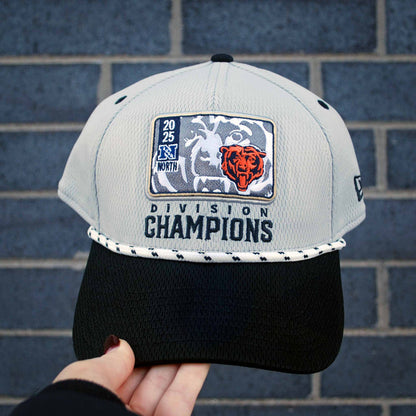 Chicago Bears New Era 2025 NFC North Division Champs Locker Room Adjustable Cap