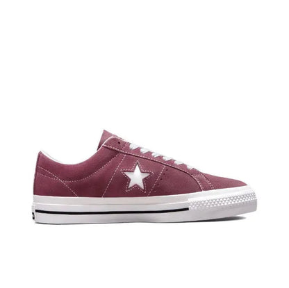 Low-top sneaker in burgundy with white star logo and white rubber sole