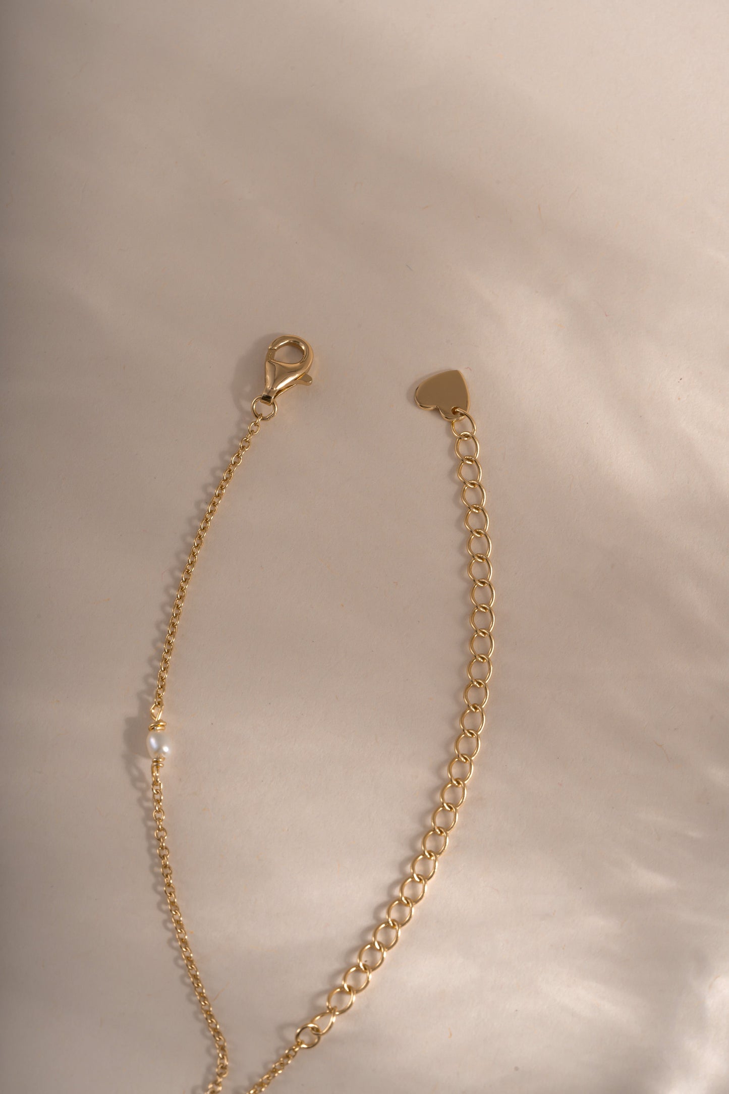 Dainty Beaded Pearl Necklace