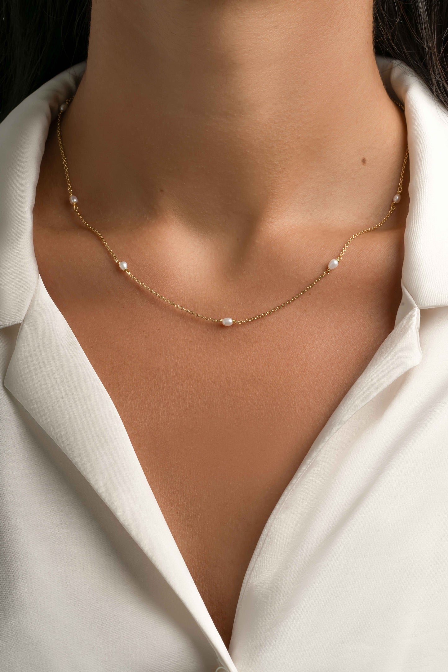 Dainty Beaded Pearl Necklace
