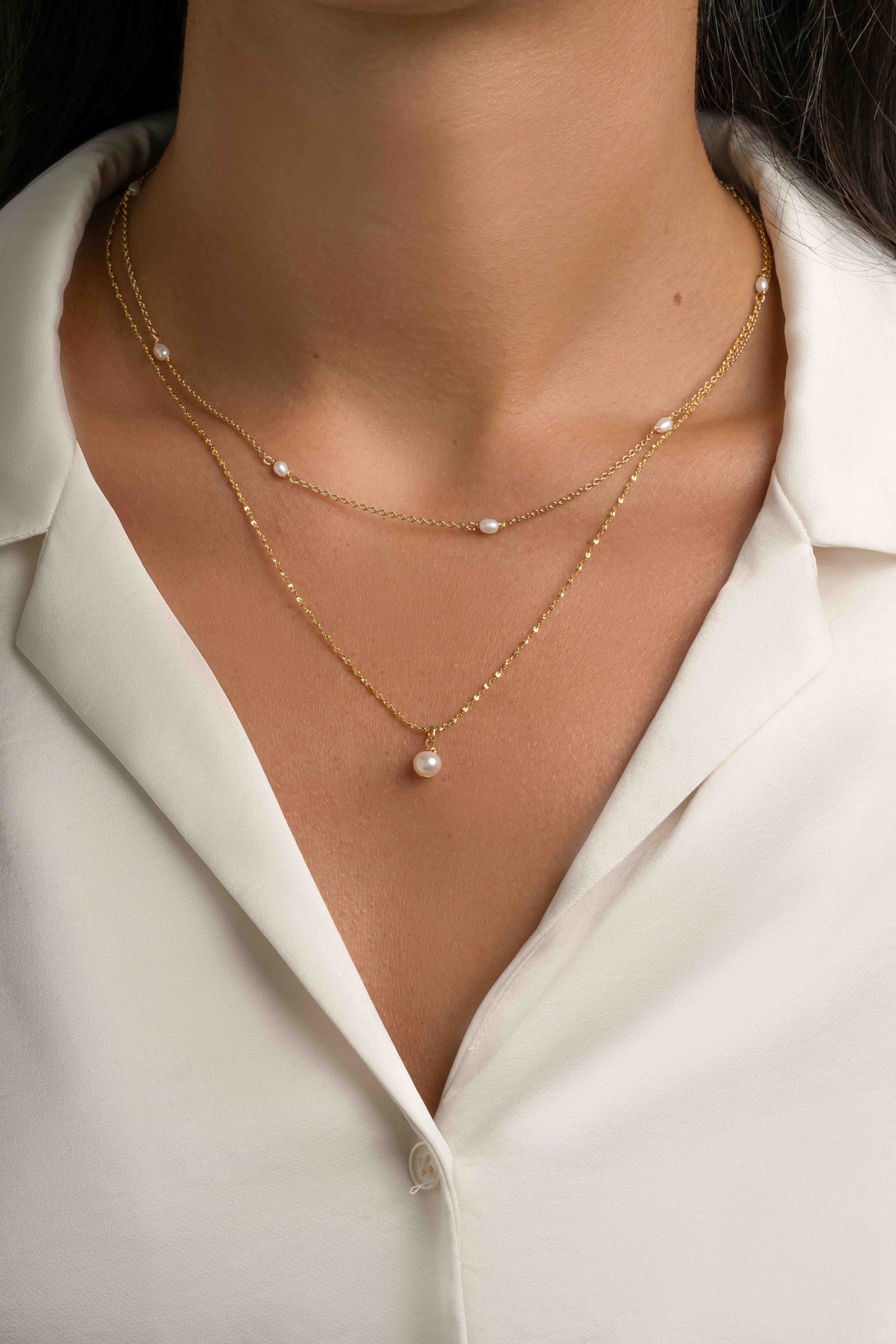 Dainty Beaded Pearl Necklace