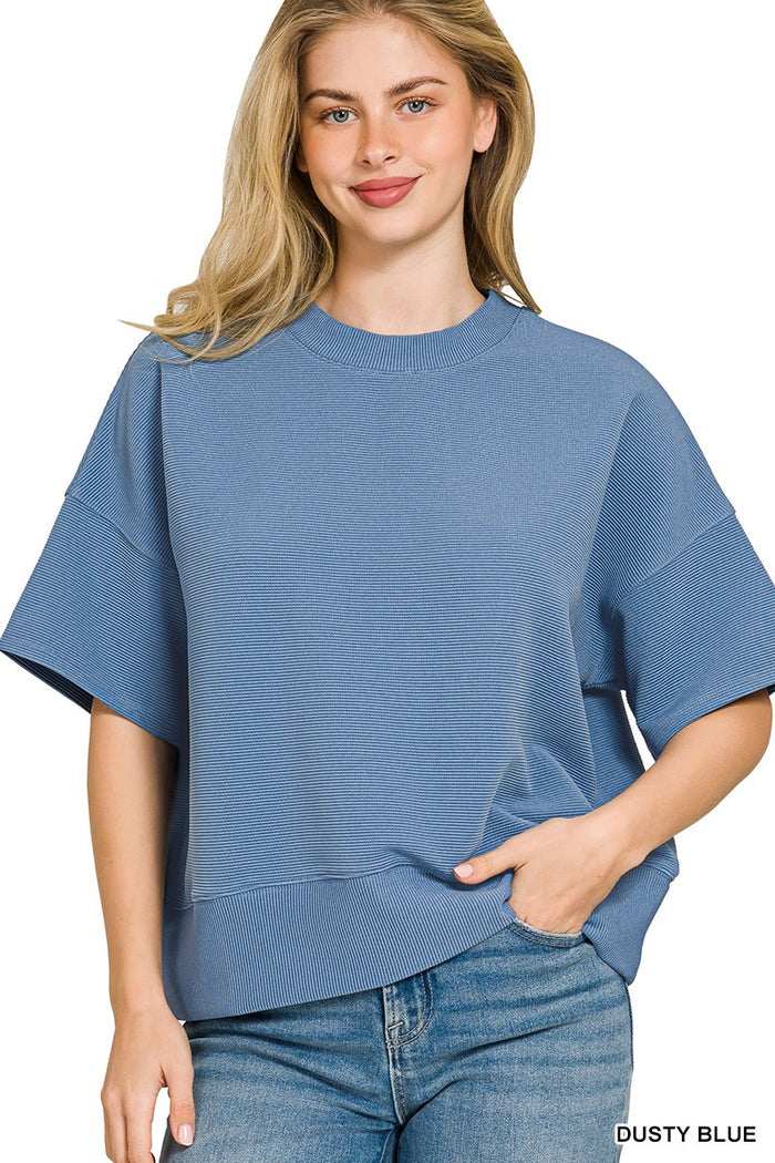 Dusty blue ribbed crew-neck T-shirt with short sleeves