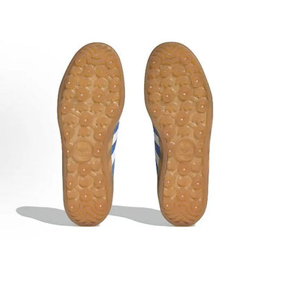 Gazelle Indoor gum rubber outsole with circular tread pattern