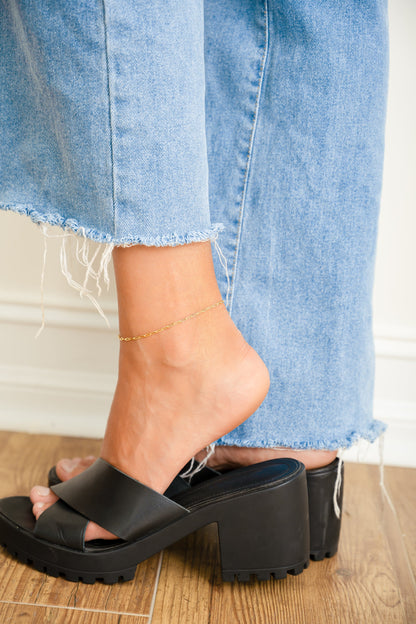 Tiny Paperclip Anklet