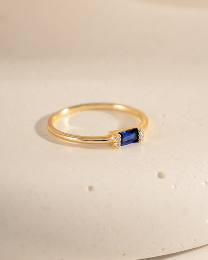 Sapphire Simple Baguette Ring
