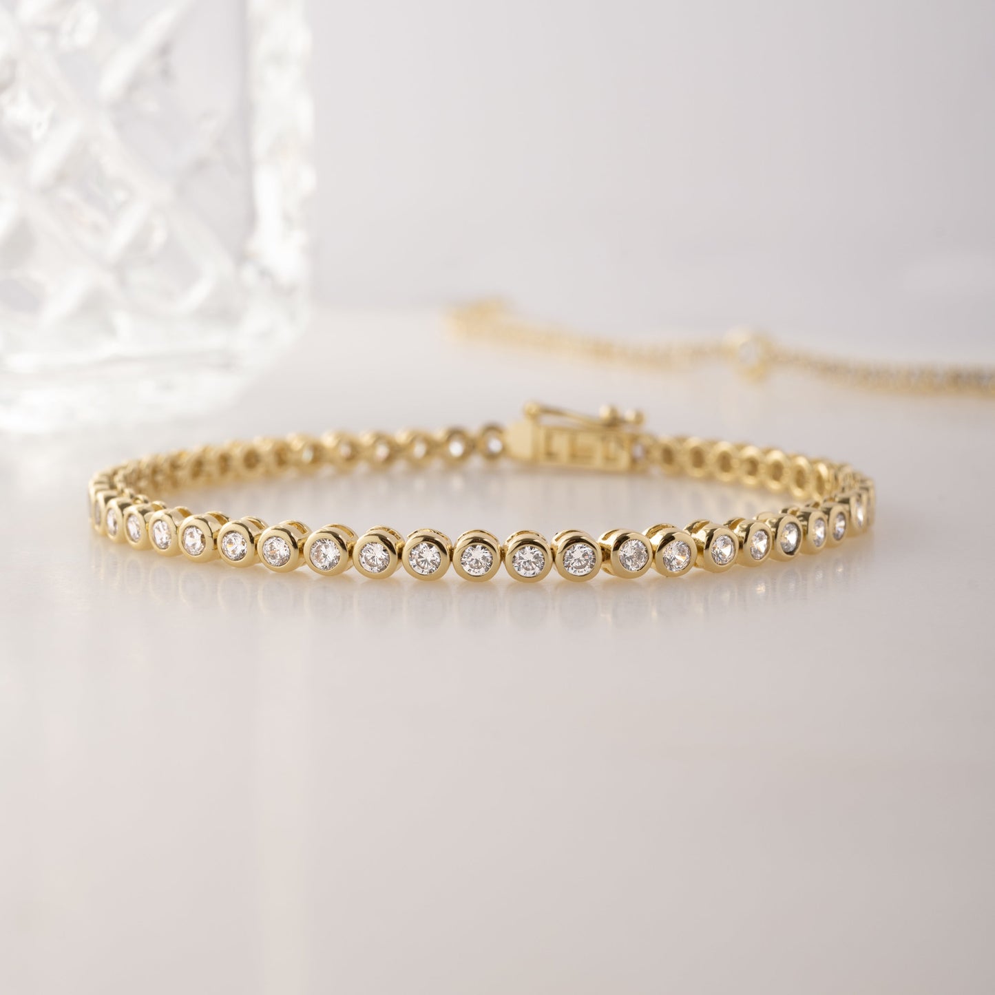 Round Bezel Tennis Bracelet