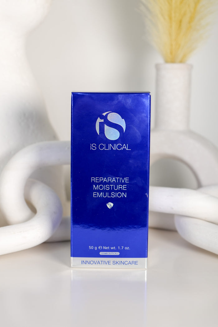iS Clinical Reparative Moisture Emulsion