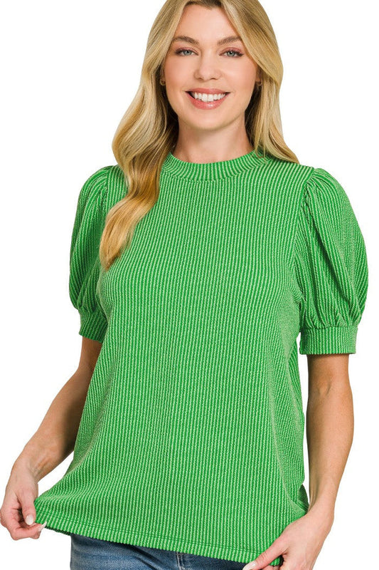 Kelly green ribbed knit T-shirt with puff sleeves