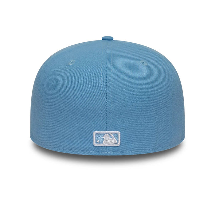 Pictured is this MLB Storm Pattern LA Dodgers 59FIFTY Fitted cap in pastel blue. 4