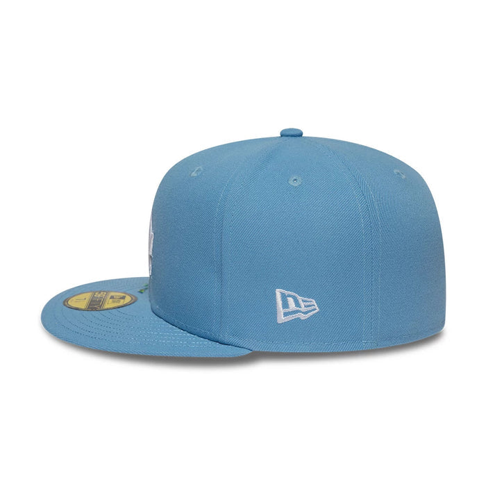 Pictured is this MLB Storm Pattern LA Dodgers 59FIFTY Fitted cap in pastel blue. 6