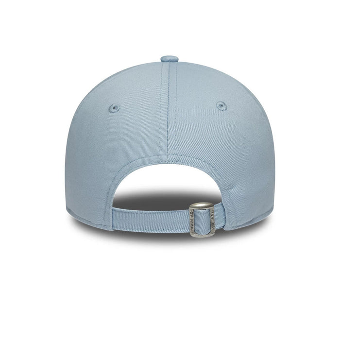Pictured is this Lacoste X New Era 9TWENTY cap in pastel blue. 4