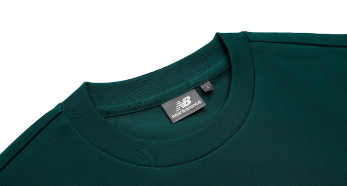 New Balance NBSC T-shirt neckline, dark green with brand tag