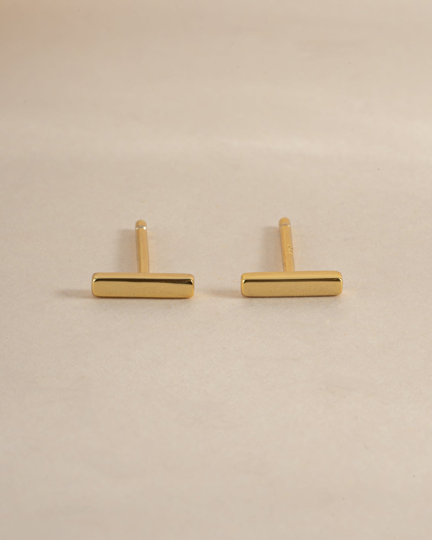 Plain Bar Studs