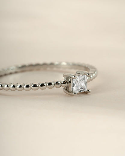 Princess Cut w Beaded Band