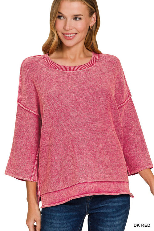 Mineral-washed cotton 3/4 sleeve sweater in red with crew neck