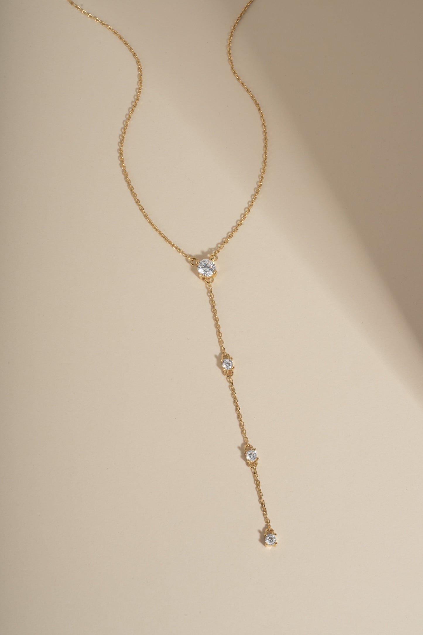 Round Diamond Lariat Necklace