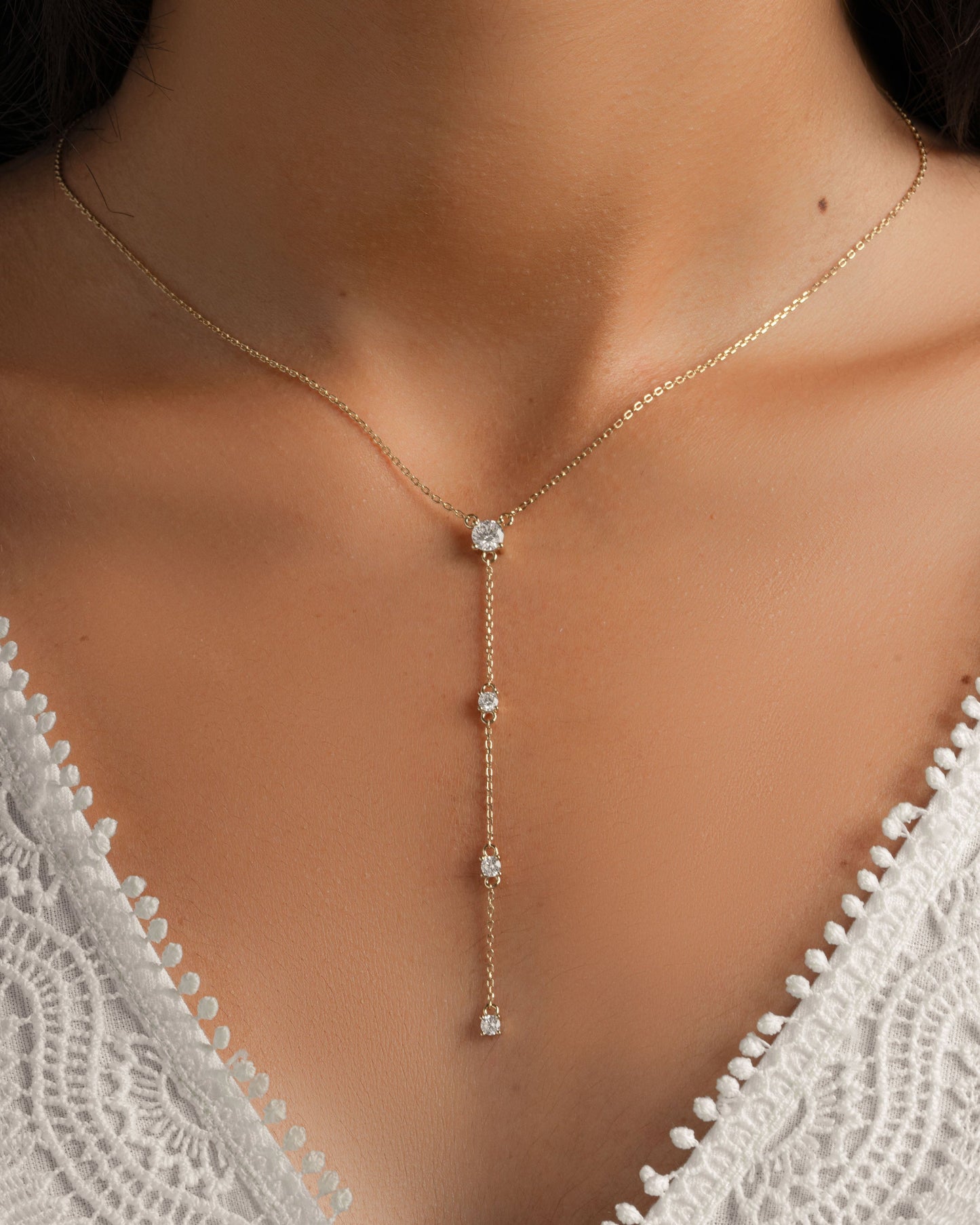 Round Diamond Lariat Necklace