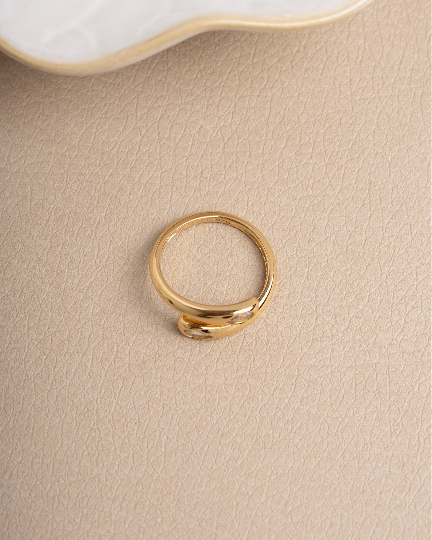 Pear Spiral Ring