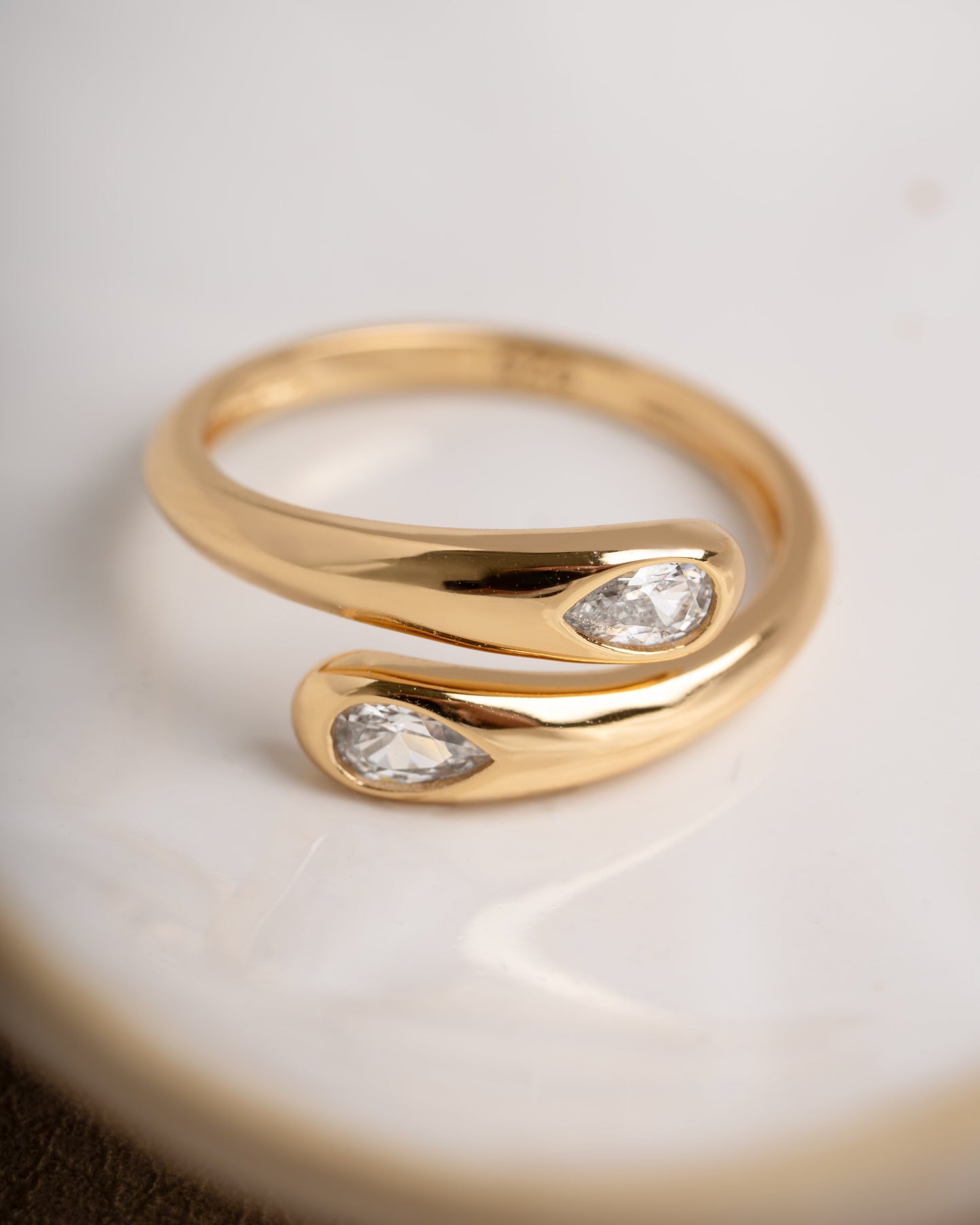Pear Spiral Ring