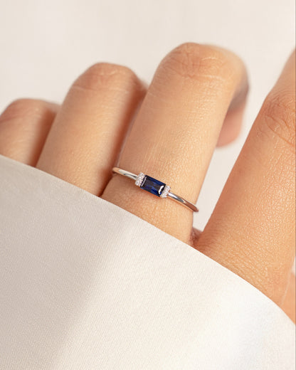 Sapphire Simple Baguette Ring