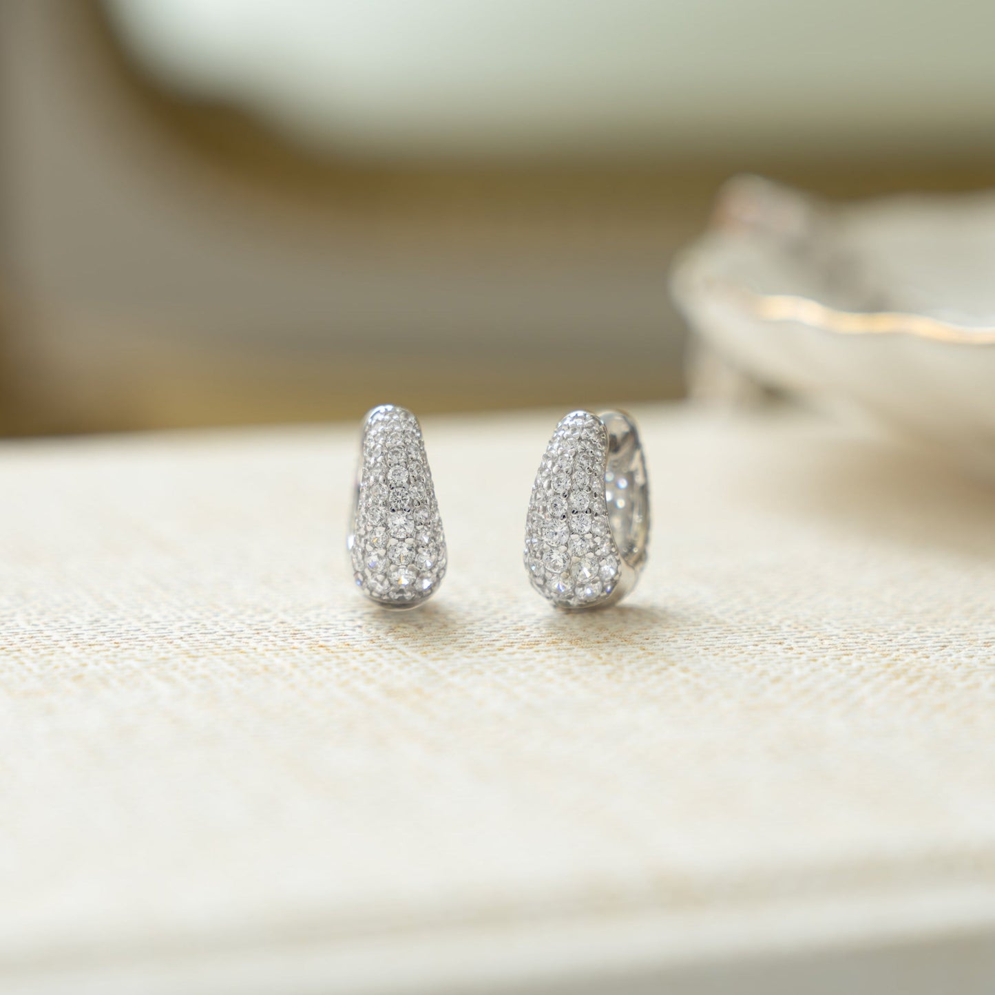 Basket Pave Hoops