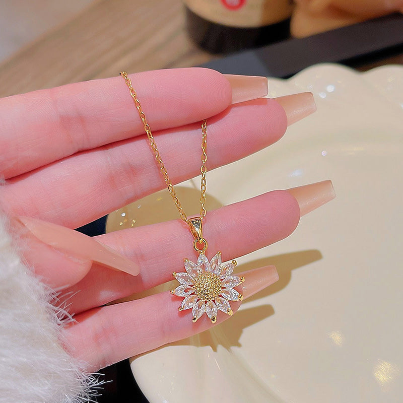 Sunflower Pendant Necklace for Women üìø