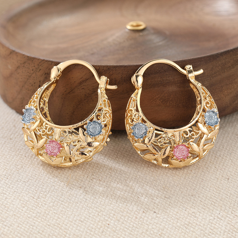 üì¢üì¢30% OFF !! ‚è∞ Gold-Plated Crescent Hoop Earrings with Enamel Flowers
