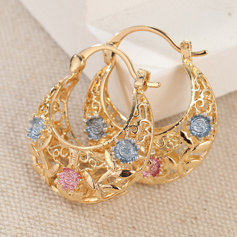 üì¢üì¢30% OFF !! ‚è∞ Gold-Plated Crescent Hoop Earrings with Enamel Flowers