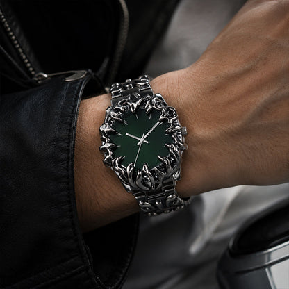 ‚åö Creative Claw-Shaped Quartz Watch ‚Äì Red Dial, Sculptural Bracelet, Statement Style üî•
