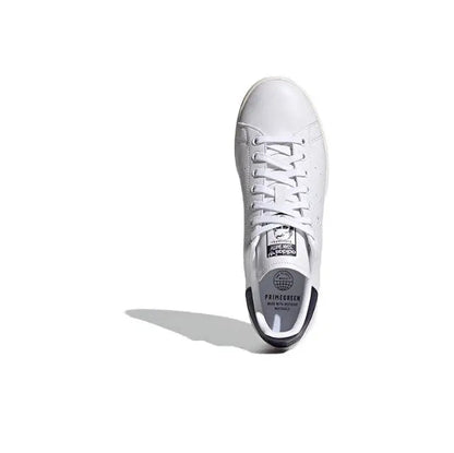 Adidas Stan Smith sneakers, white leather upper with lace-up front and navy detail