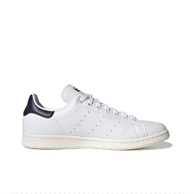 Adidas Stan Smith sneakers, white leather with navy collar and perforated toe
